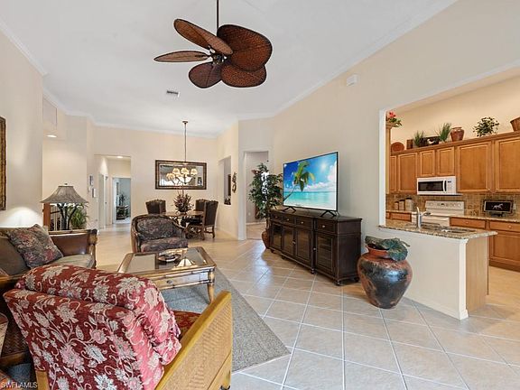 4th image of 12140 Toscana Way APT 202