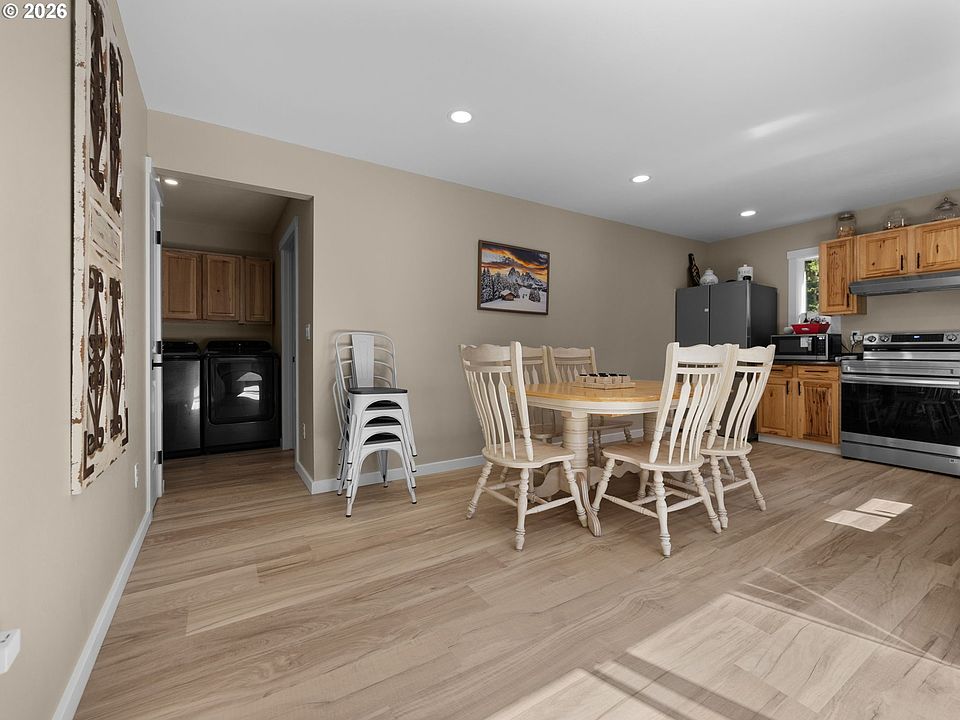 10th image of 65121 E Lupine Dr