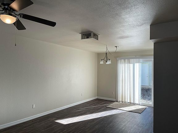 3rd image of 553 Kimball Rd