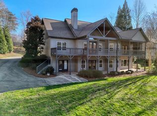 892 Cypress Pointe Ln, Hayesville, NC 28904