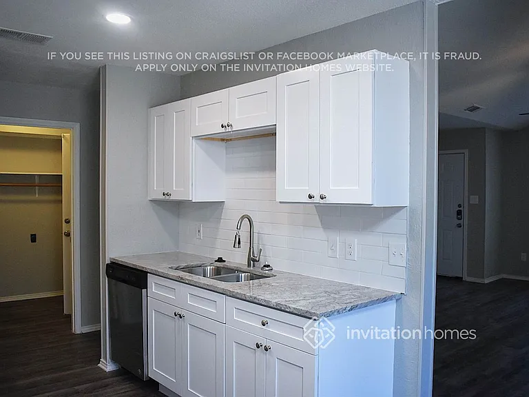 1111 Hidden Creek Dr — Photo 12