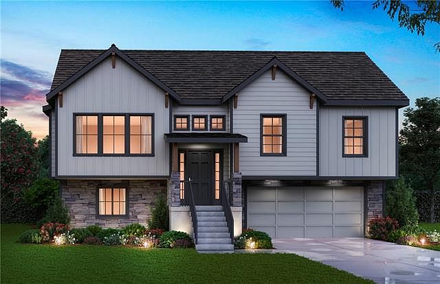 1st image of 8100 SE Holly Dr