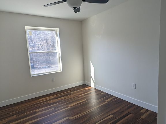 4th image of 518 N State St APT 1