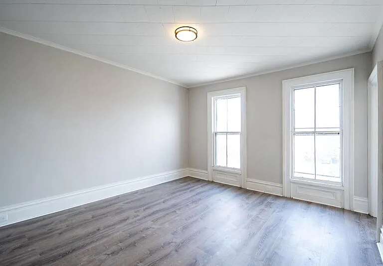53 Main St #3 — Photo 6