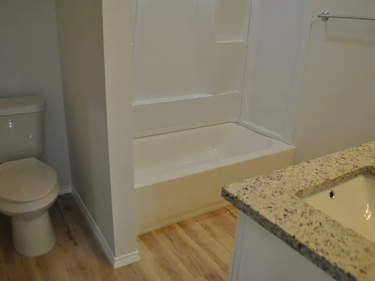 2311 Murphy Ct — Photo 10
