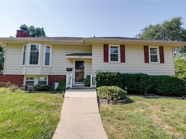12005 E 57th Ter, Kansas City, MO 64133