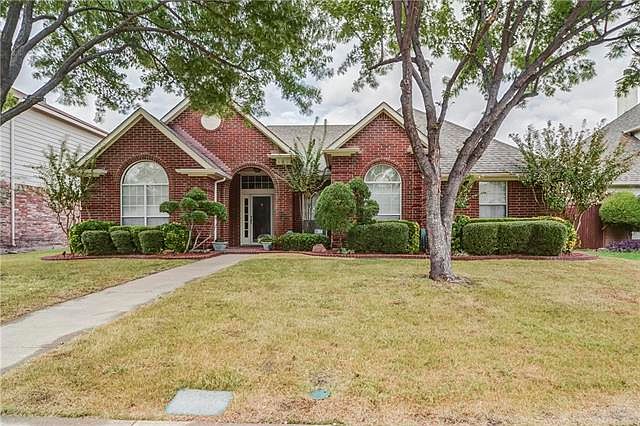 1st image of 2817 Clearmeadow Dr