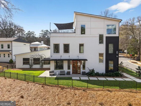 101 Henderson St, Woodstock, GA 30188