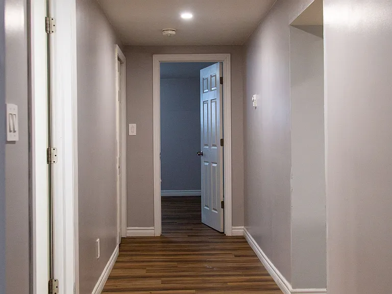 106 South St E #LOWER — Photo 13