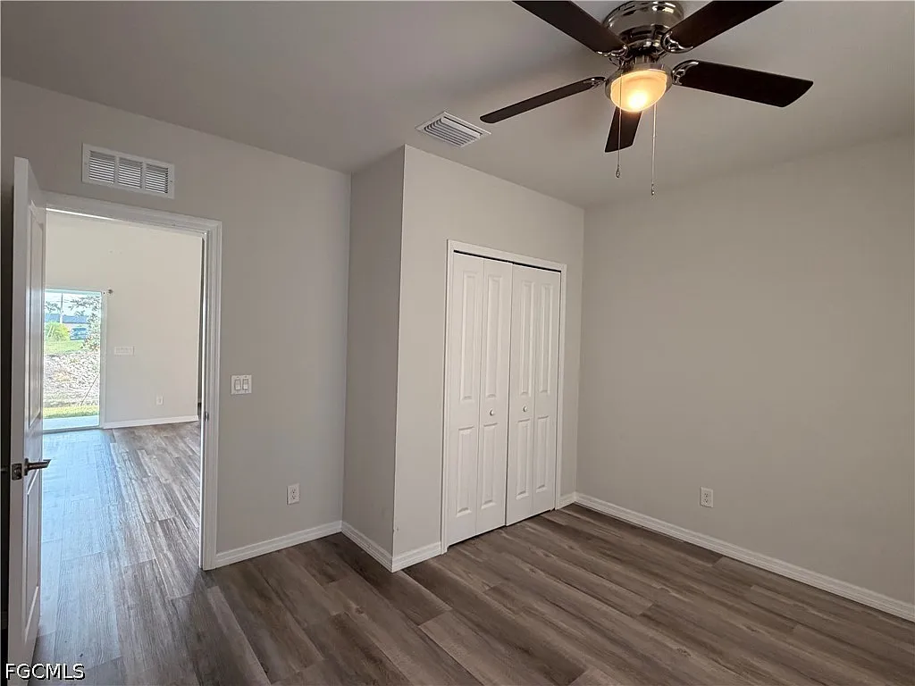 4 bed, 2.0 bath, 1779 sqft, $1,950 — Photo 3