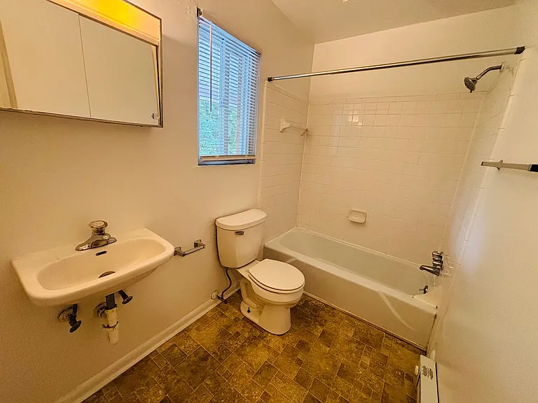 109 Northview Dr #15 — Photo 9