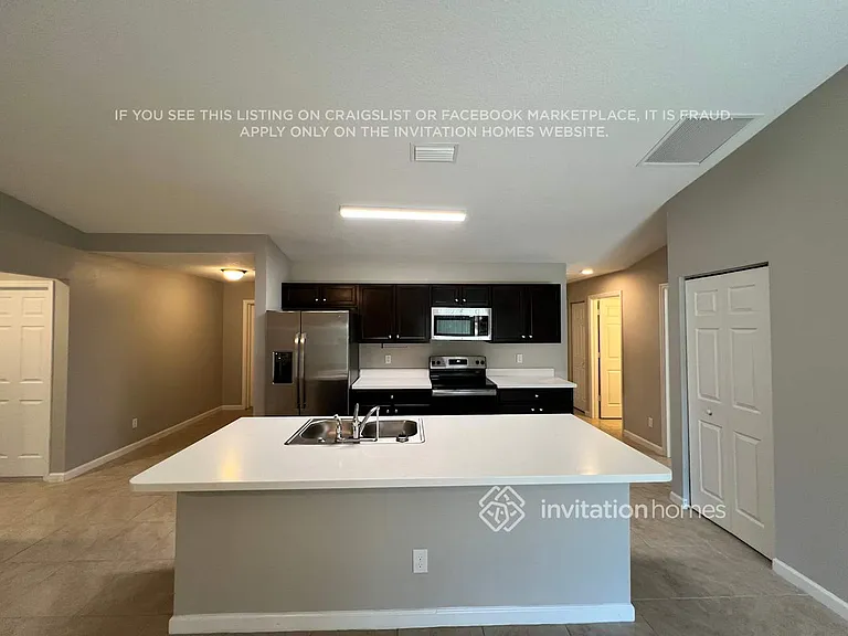 702 SW Dolores Ave — Photo 10