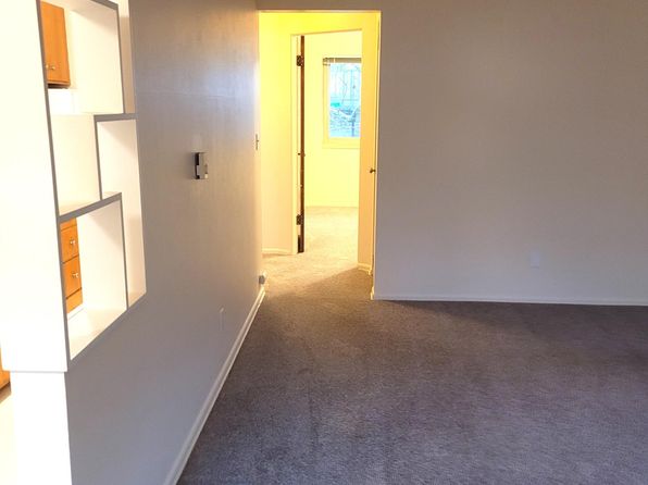 426 14th Ave E APT 16