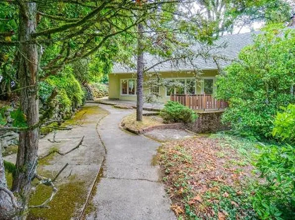 100 NW Pittock Ave, Portland, OR 97210