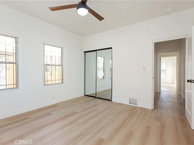 1828 S Sycamore Ave — Photo 6