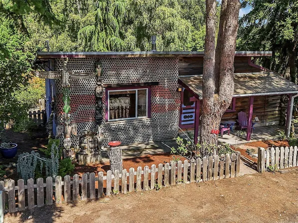 371 E Price Street, Port Hadlock, WA 98339