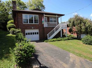 6203 Richmond Dr, Huntington, WV 25705