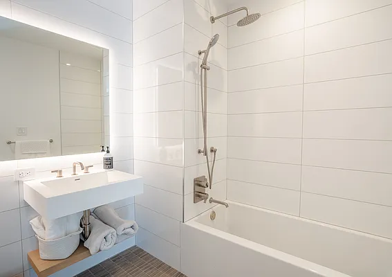 Rented by Triumph Property Group | media 10