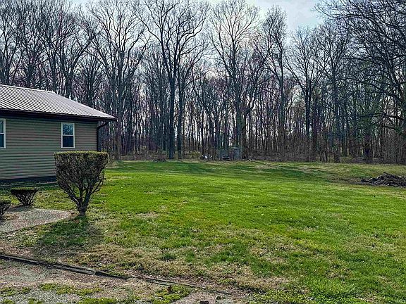 4th image of 261 W Country Rd #800-N