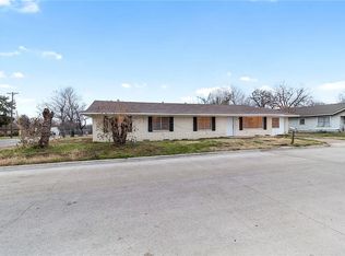 1000 Columbus Ave, Bryan, TX 77803