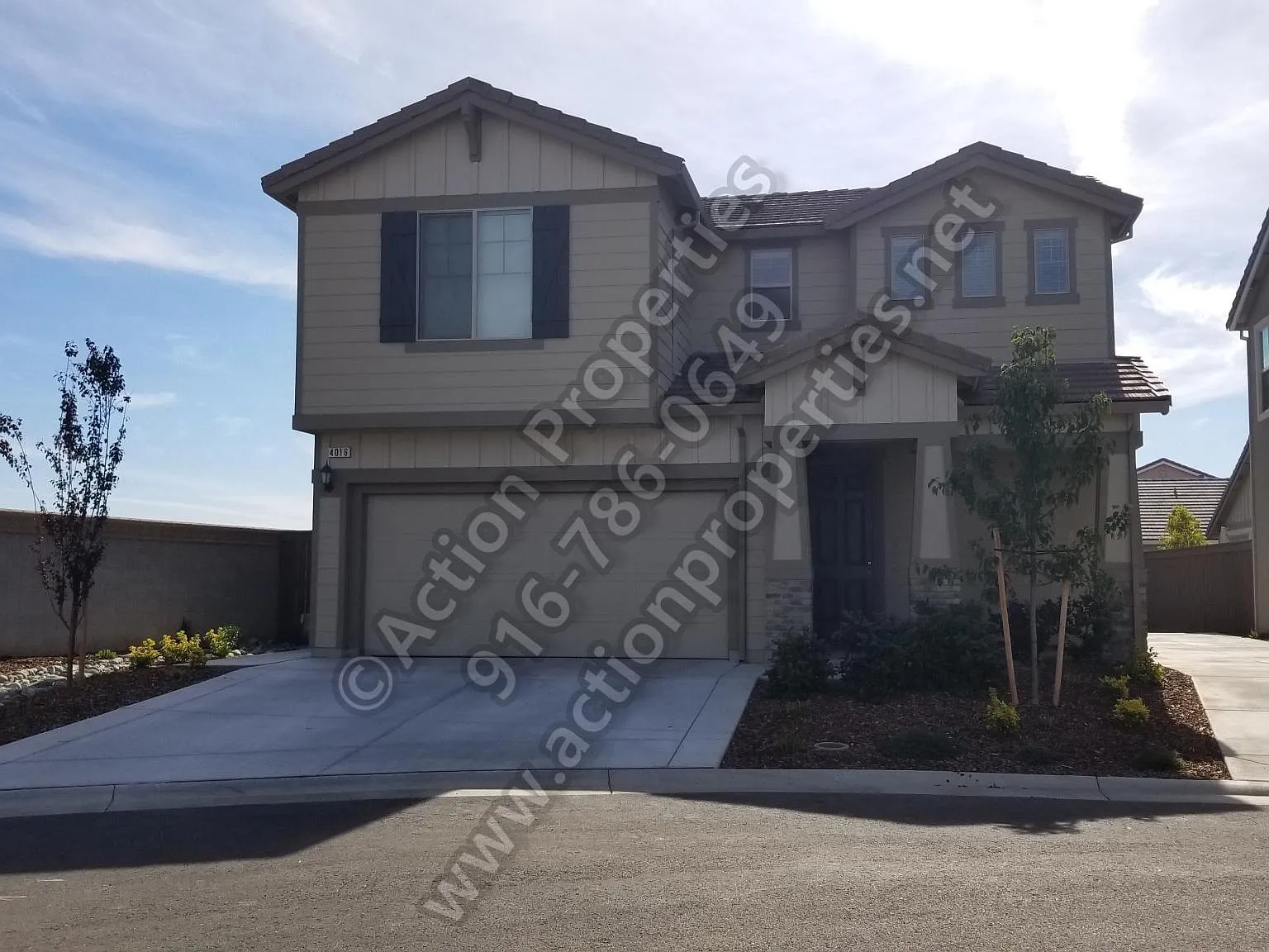 3 bed, 2.5 bath, 1502 sqft, $2,695 — Photo 1