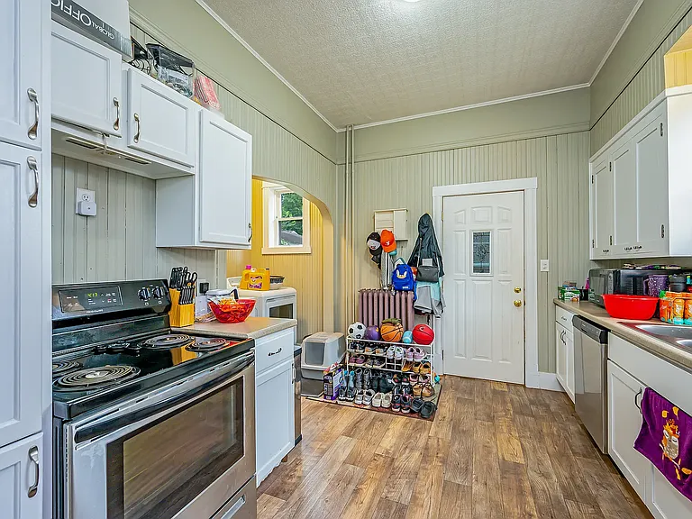 315 W Pleasant St #1 — Photo 18