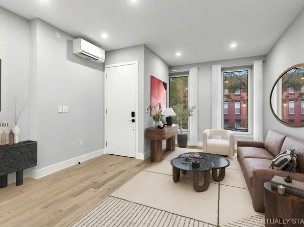 434 Throop Avenue image 3 of 16