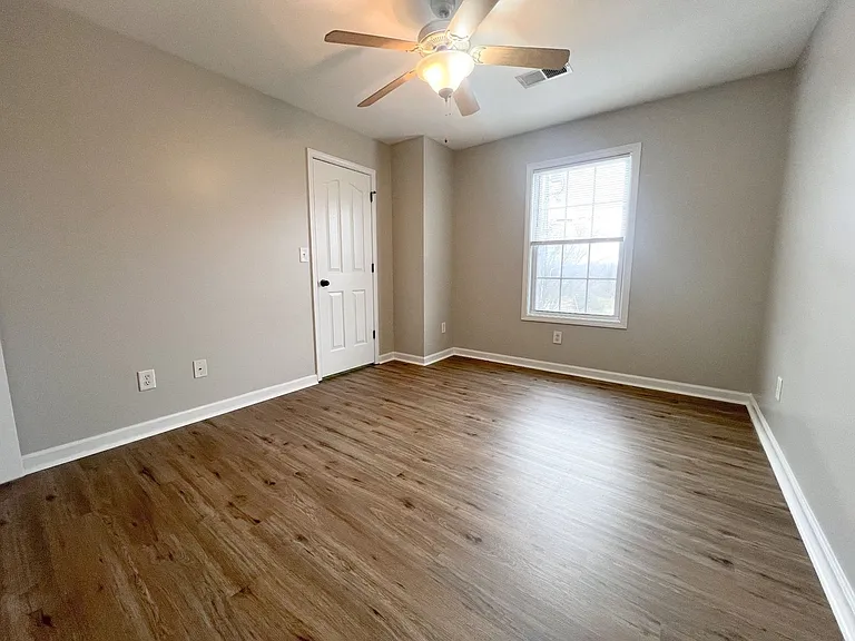 781 Cherrybark Ln — Photo 14