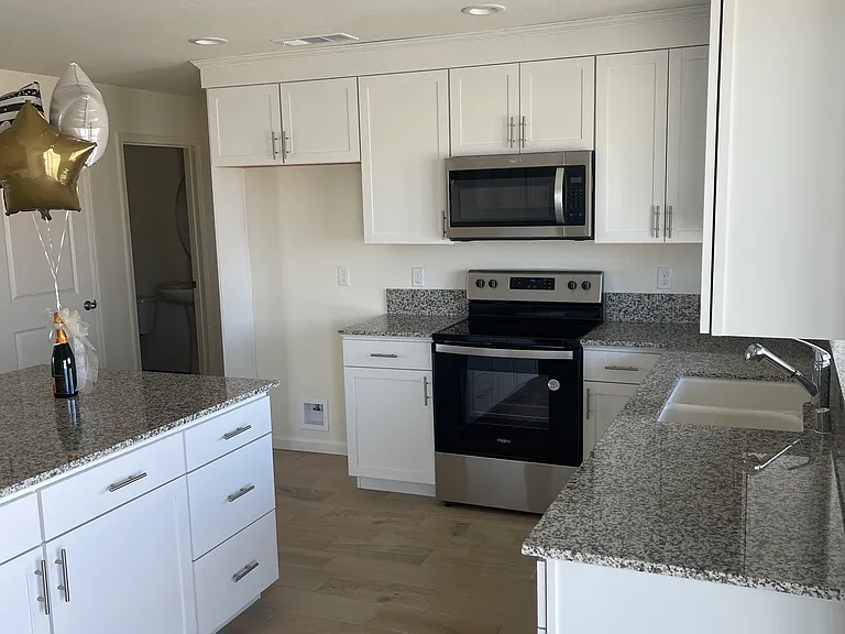 1802 S Red Rock Dr — Photo 5