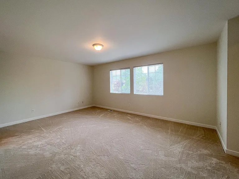 Master Bedroom with enough room for a Chaise or Dresser