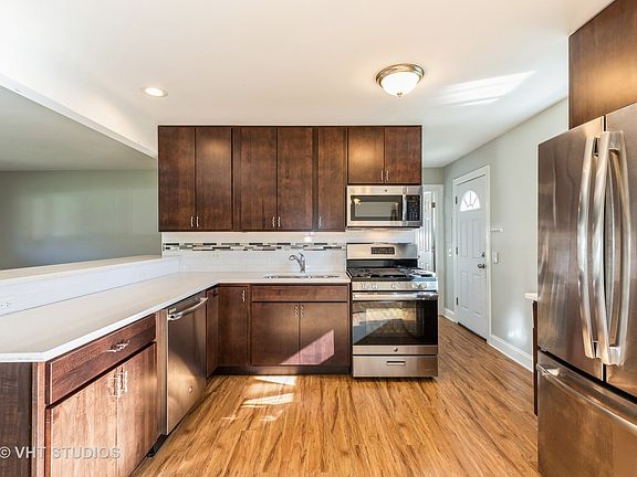 4th image of 16801 Robinhood Dr