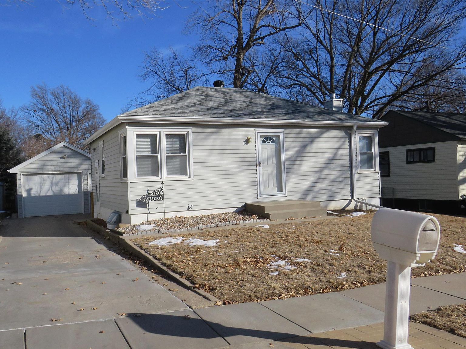 3930 S 18th St, Lincoln, NE 68502 Zillow