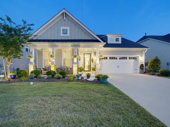 1438 Stonemill Falls Dr, Wake Forest, NC 27587