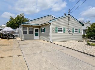 126 S Longboat Dr, Little Egg Harbor, NJ