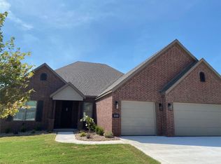 240 Trevi Fontana Pl, Springdale, AR 72762
