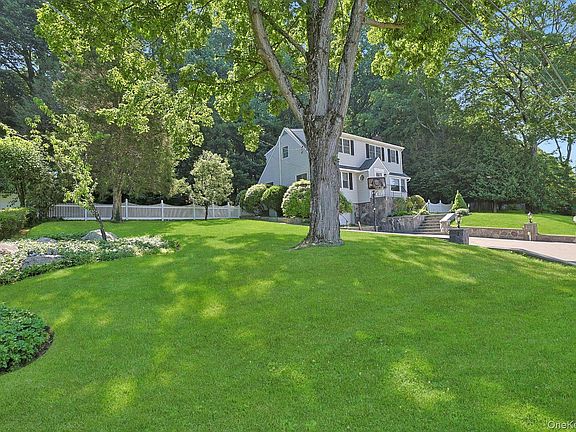 4th image of 328 Linda Avenue