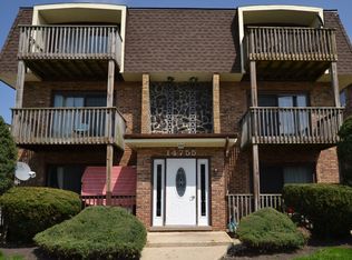 14755 Kenton Ave APT 2A, Midlothian, IL 60445
