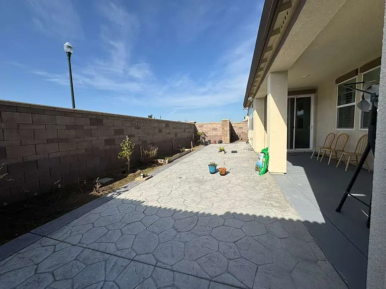 15937 Mavericks Ln — Photo 24