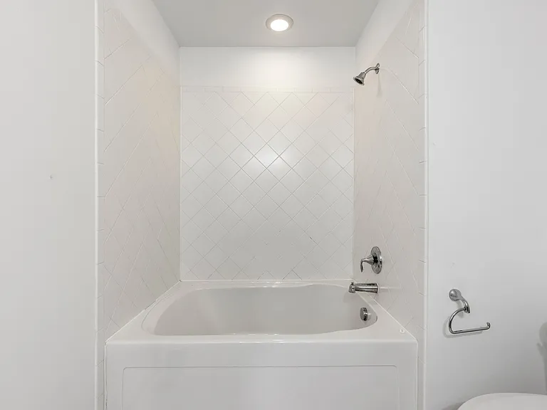 3953 Redbud Rd — Photo 26