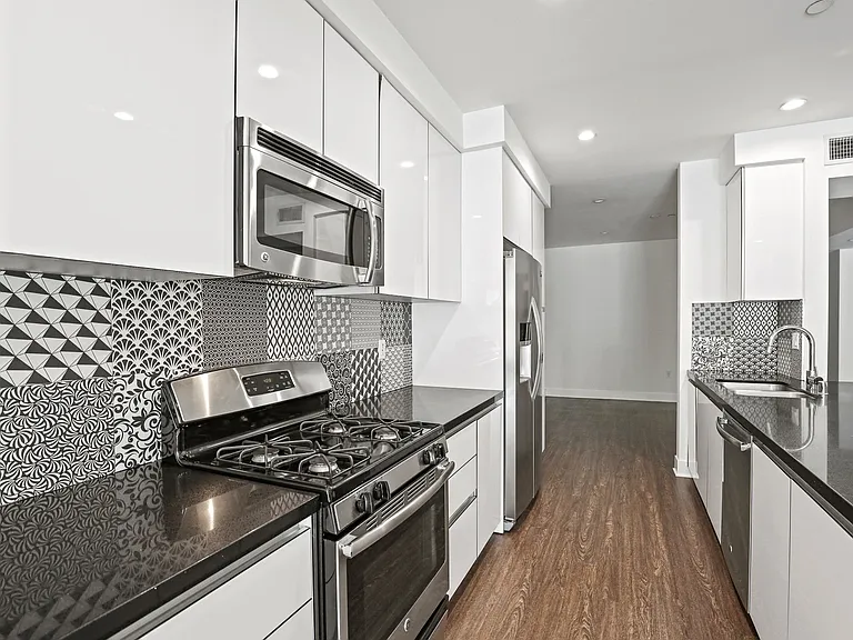 Full-Sized Kitchen with Energy-Efficient Appliances