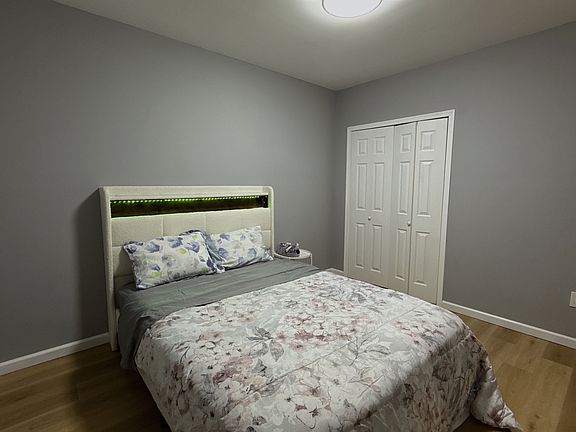 5th image of 1093 Howellville Rd