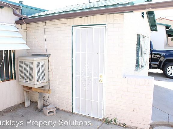 2nd image of 1800 Gold Ave SE #B