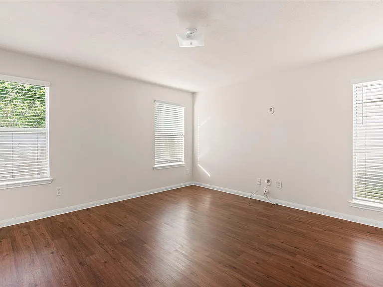 15606 Kiplands Bend Dr — Photo 3