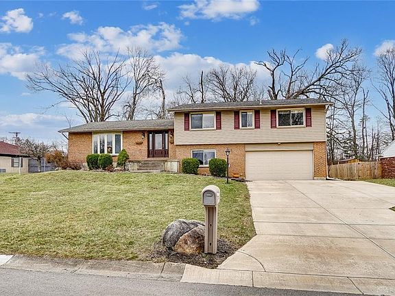 2nd image of 3718 Willow Creek Dr