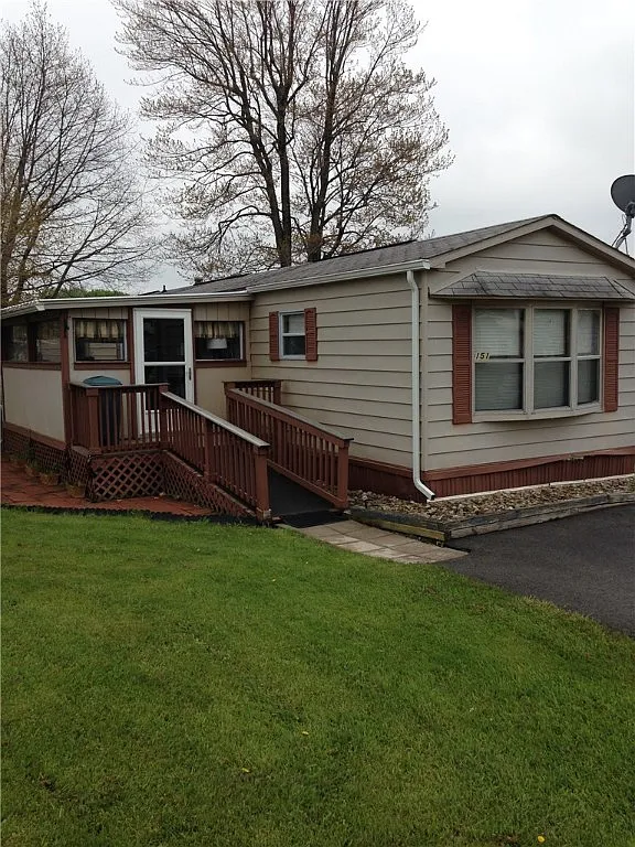 151 Marge Ln photo 1