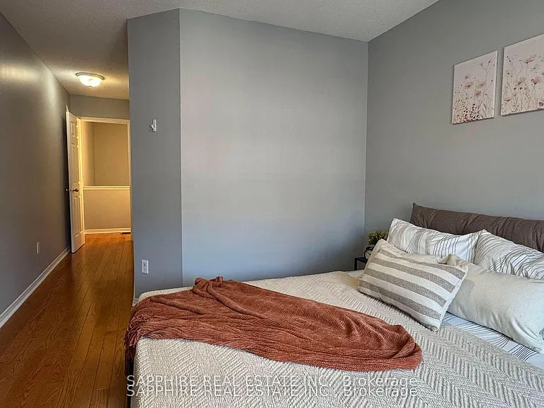 3255 Redpath Cir — Photo 33