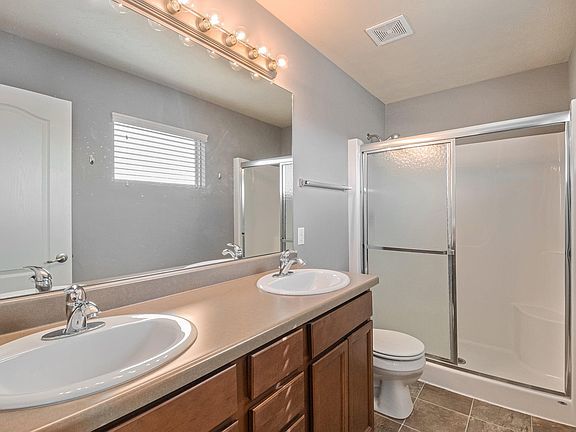 4th image of 13806 S 43rd St