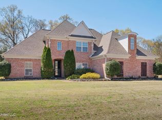 1835 Gracie Rd, Hernando, MS 38632