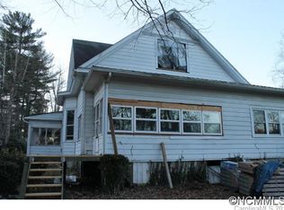 34-38 Kit Carson Ln, Hendersonville, NC 28791