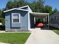 2nd image of 353 W Oak Cir